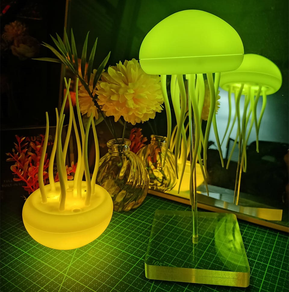 LumiJelly™ – Entspannung mit magischem Quallenlicht! 1