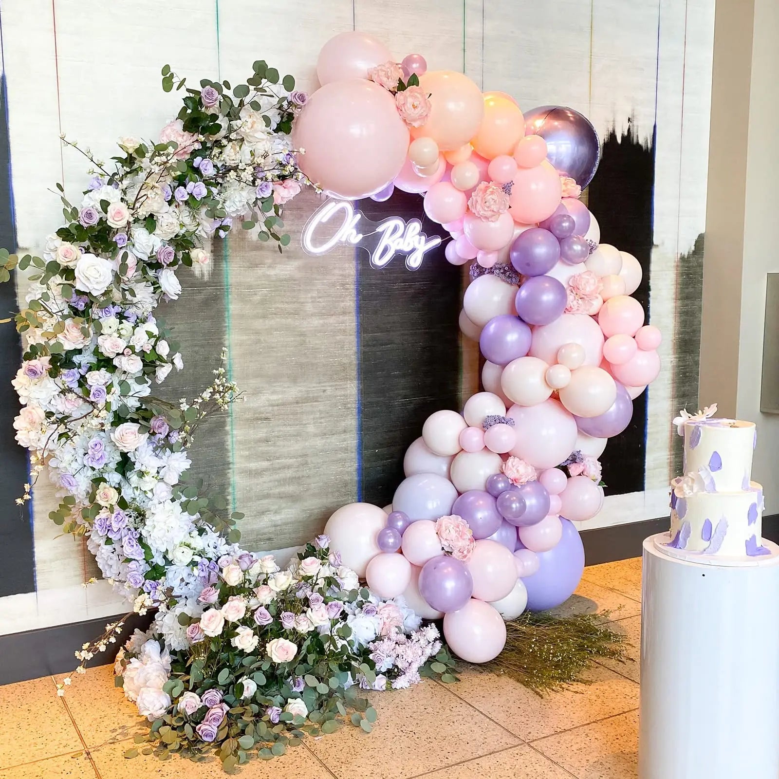 Round Balloon Arch Stand, Metal Construction, Versatile Decoration Use